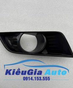 Ốp đèn gầm Ford Ranger XLS XLT 2015-2018 mã EB3B-15A298-CB