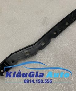 Giá bắt Ba đờ sốc trước Ford Mondeo 2003-2007