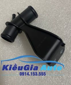 Cút nước Toyota Corolla Altis 2008-2013 7 Cút nước Toyota Corolla Altis 2008-2013
