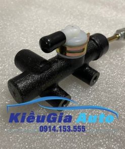 Heo tổng côn trên Toyota Hiace 1989-2004