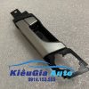 Tay mở cửa trong Chevrolet Captiva 2007-2012