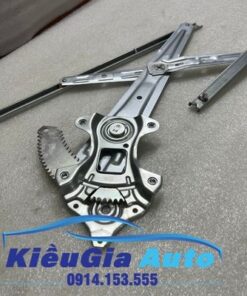 Compa lên kính Mitsubishi Xpander 2018-2024 7 Compa lên kính Mitsubishi Xpander 2018-2024