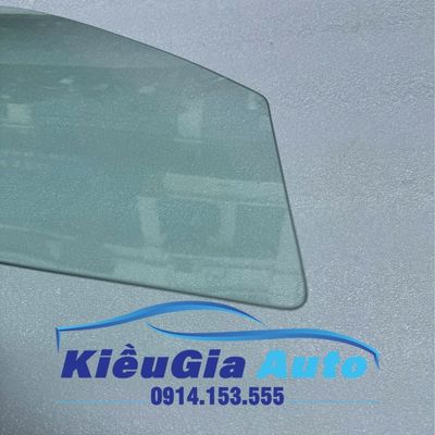 Kính cánh cửa Ford Laser 1999-2005 2 Kính cánh cửa Ford Laser 1999-2005 - Ảnh 2